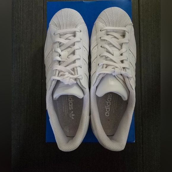 Adidas Superstar Shoes - cloud white (see sizing note) - Picture 2 of 4